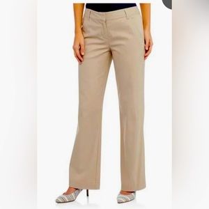 NWOT women’s flat front khaki dress pants size 16